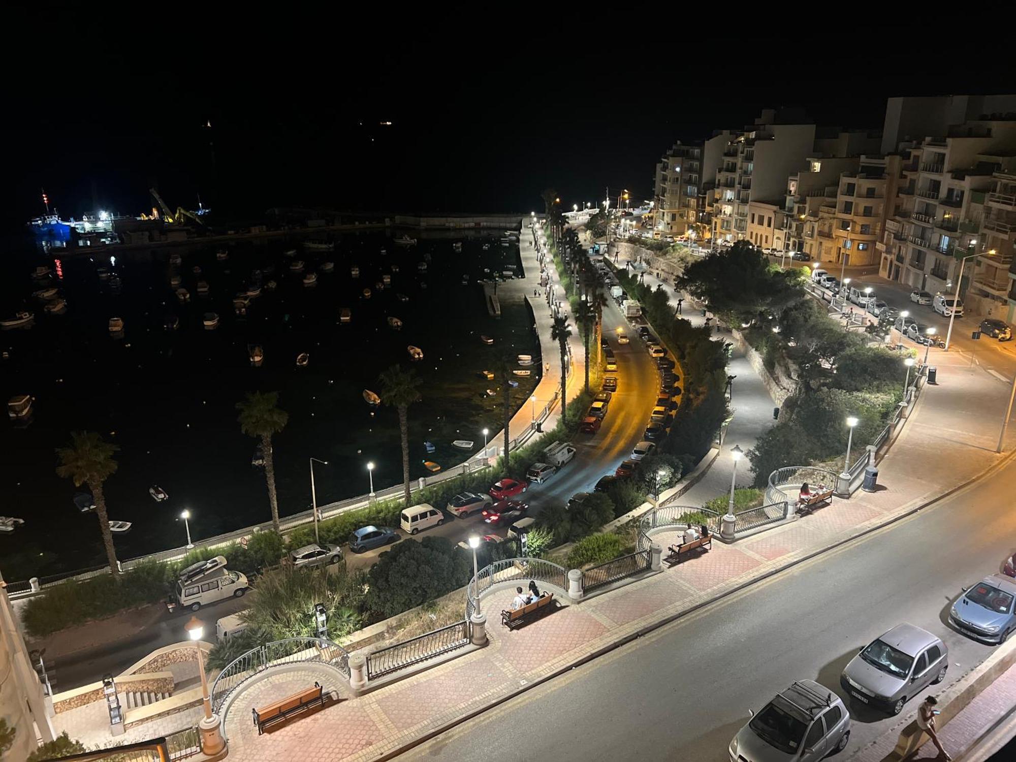 Апартаменти Sea View Penthouse Сент-Полс-Бей Екстер'єр фото